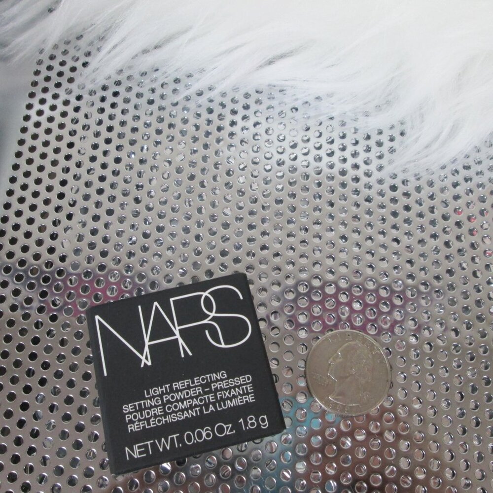 Nars Light Reflecting Setting powder Travelling Mini - Picture 4 of 4